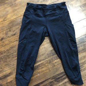 Lululemon Ladies Crops